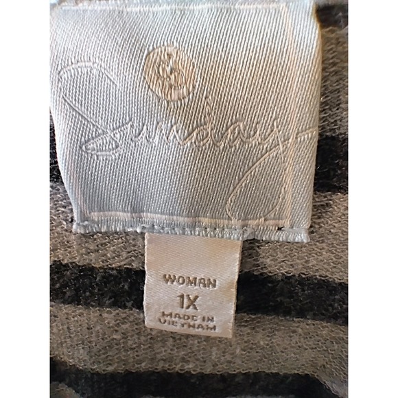 Sunday Woman 1X Striped‎ Long Sleeve Top Forever and Ever Tunic - Picture 3 of 5